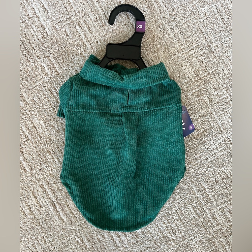 NWT - YOULY the hipster Pet Shirt - Size XXS - Green